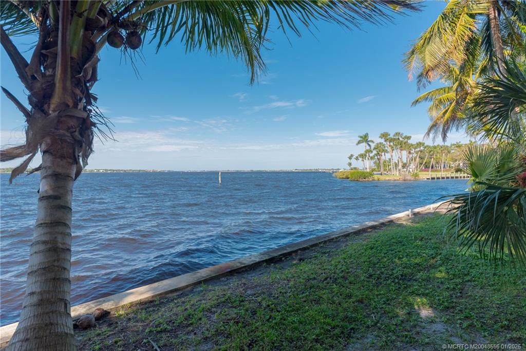 1454 NW Coconut Point Lane