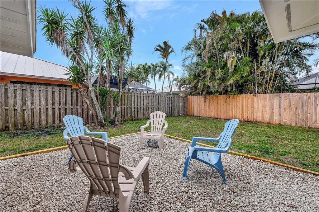 5646 SE Sailfish Way