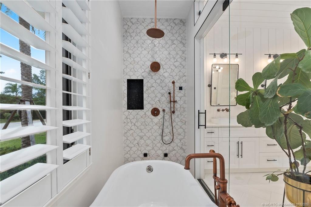 12038 Riverbend Road