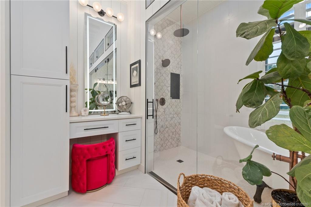 12038 Riverbend Road