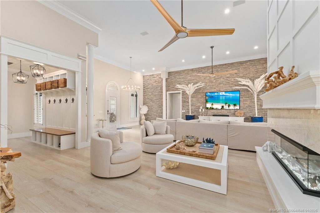 12038 Riverbend Road