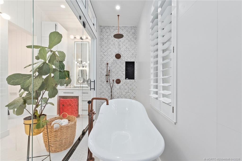 12038 Riverbend Road