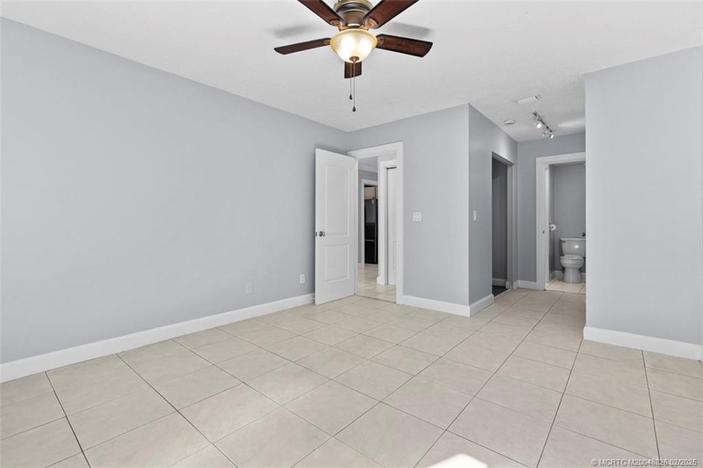 800 Fork Road 3-2