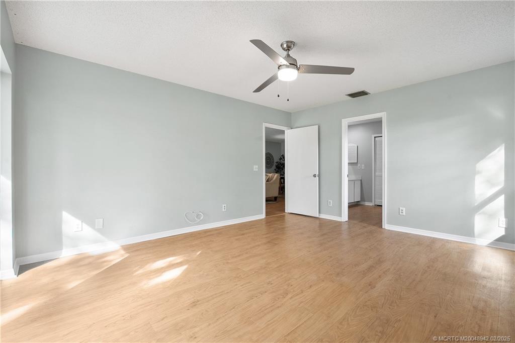 1600 SE Saint Lucie Blvd 307