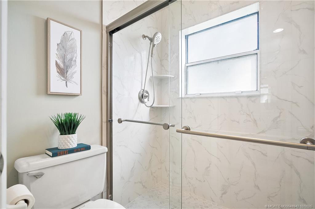 1600 SE Saint Lucie Blvd 307