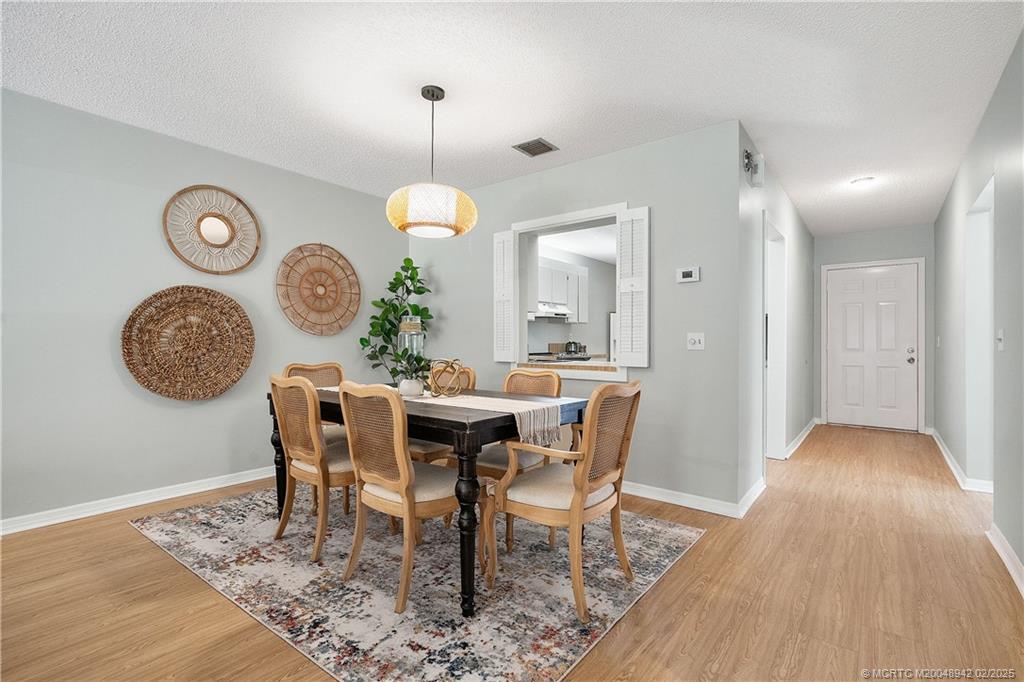 1600 SE Saint Lucie Blvd 307