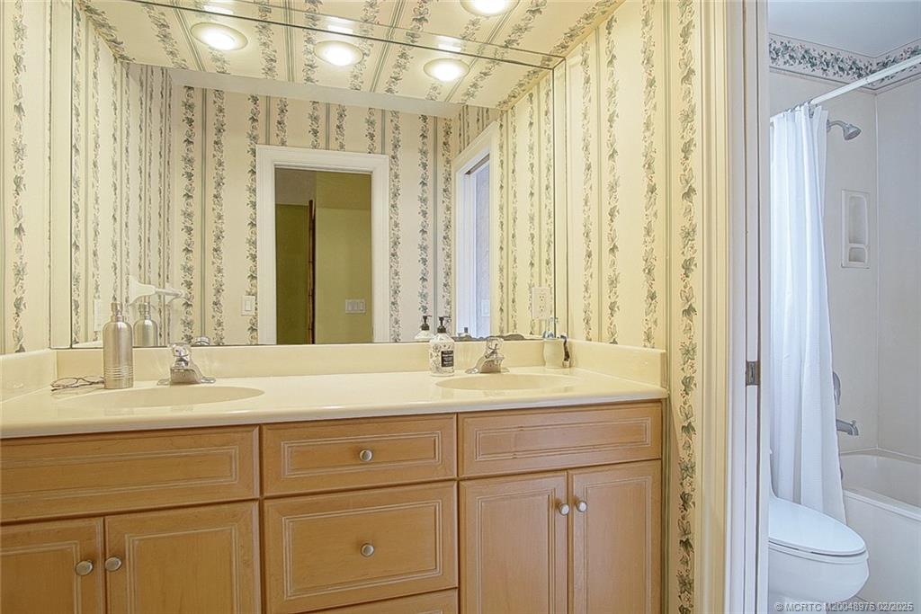 7 Perriwinkle Circle