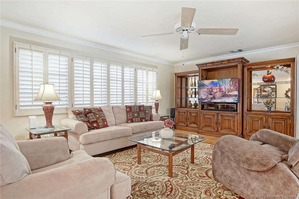 7 Perriwinkle Circle