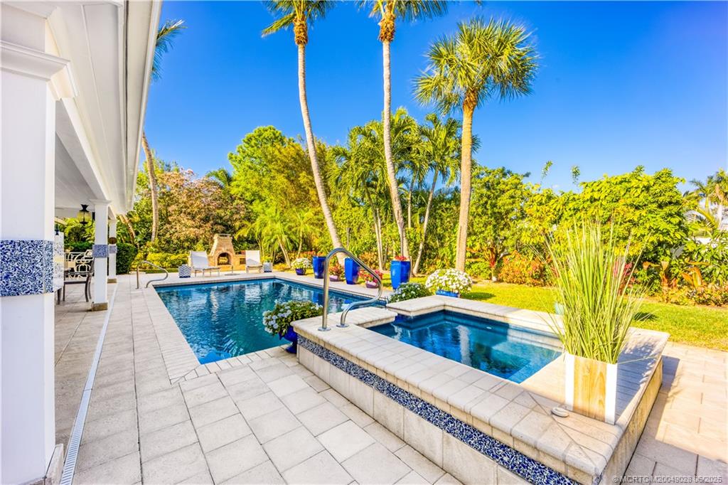 9 Lantana Lane