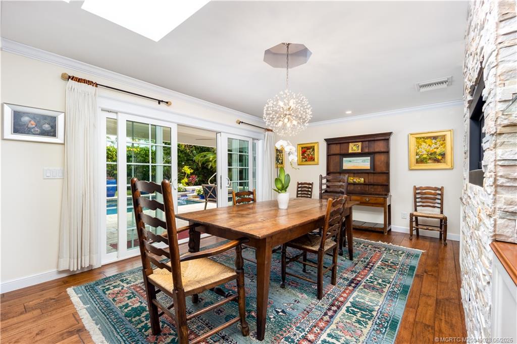 9 Lantana Lane