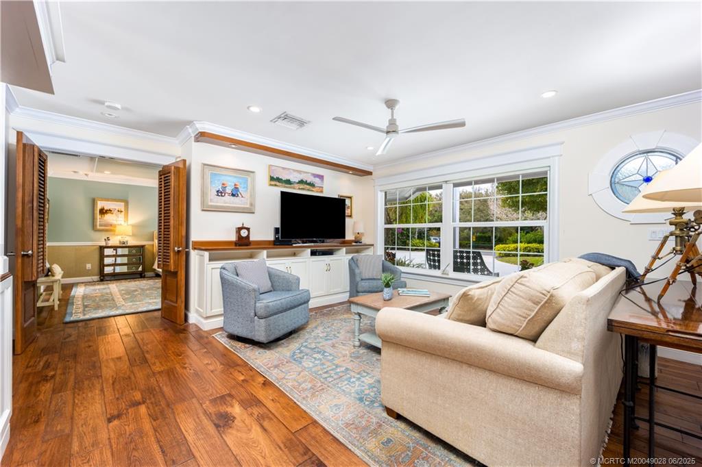9 Lantana Lane
