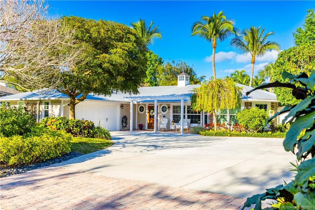 9 Lantana Lane