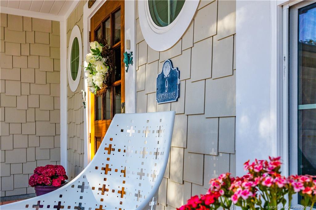 9 Lantana Lane
