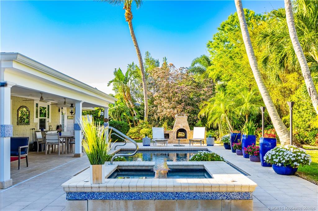 9 Lantana Lane