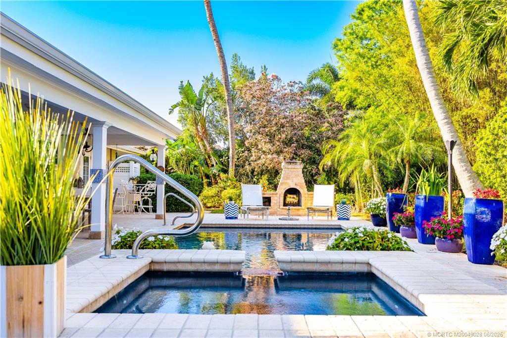 9 Lantana Lane