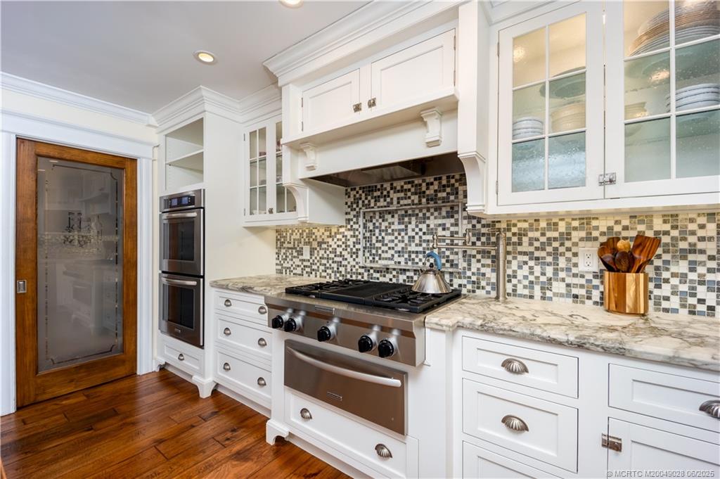 9 Lantana Lane