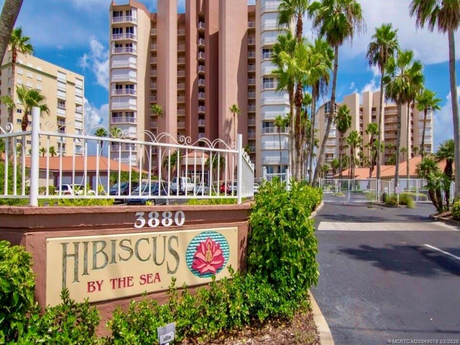 3880 N Highway A1a 403