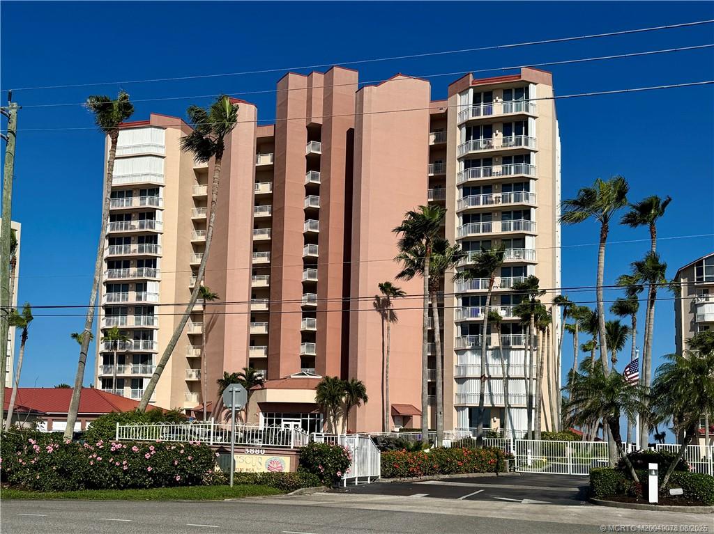 3880 N Highway A1a 403