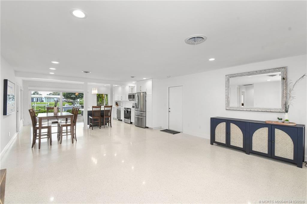 509 SW North Carolina Drive
