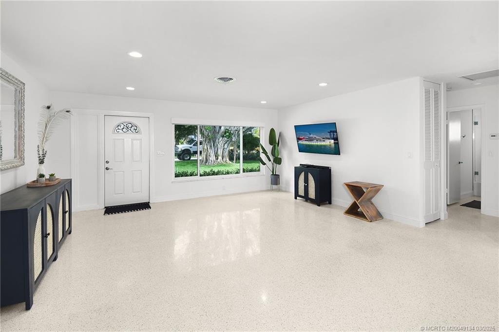 509 SW North Carolina Drive