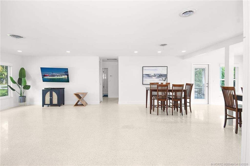 509 SW North Carolina Drive