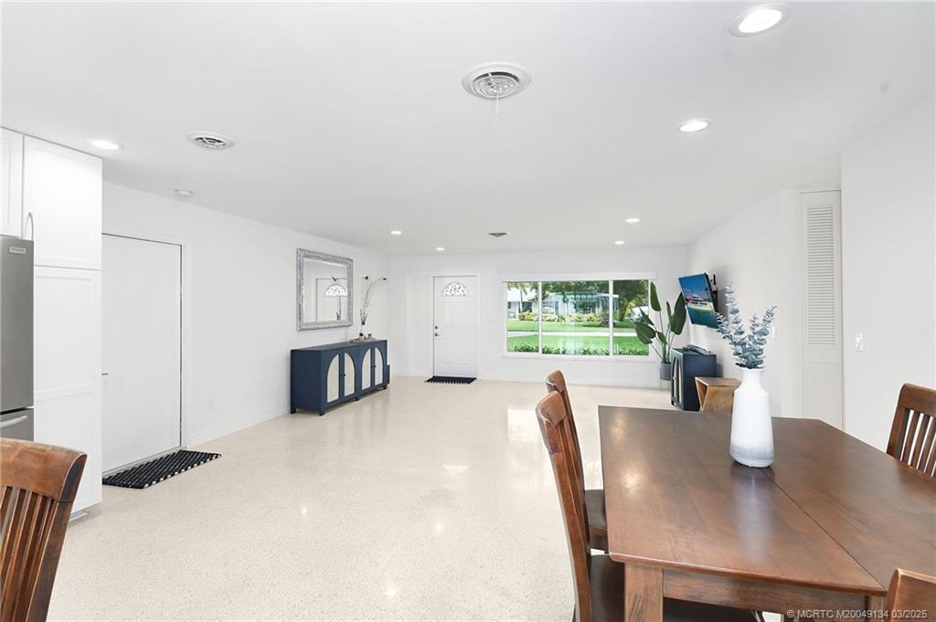509 SW North Carolina Drive