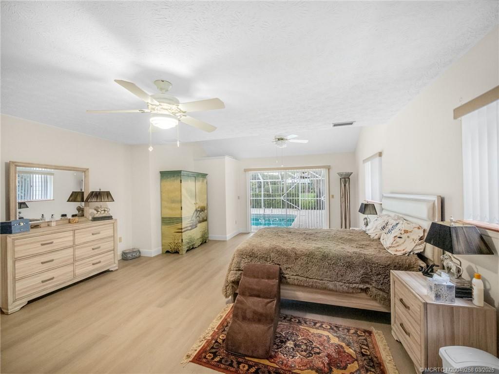 682 SW Falcon Street