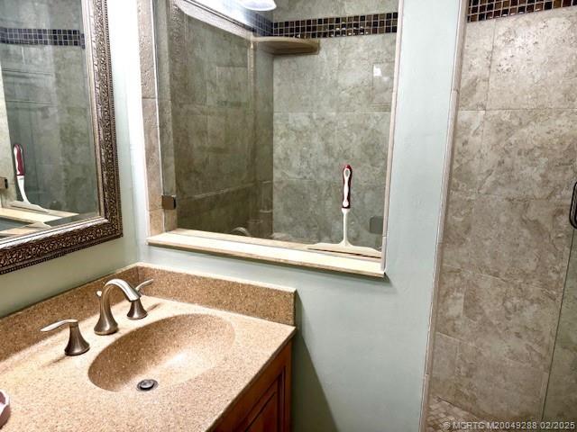 944 NW Spruce Ridge Drive B-5