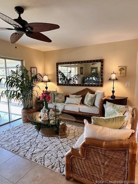 944 NW Spruce Ridge Drive B-5