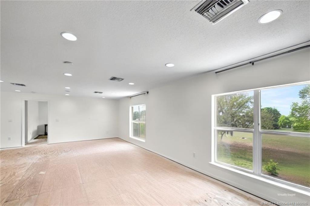 12424 US Highway 441 SE