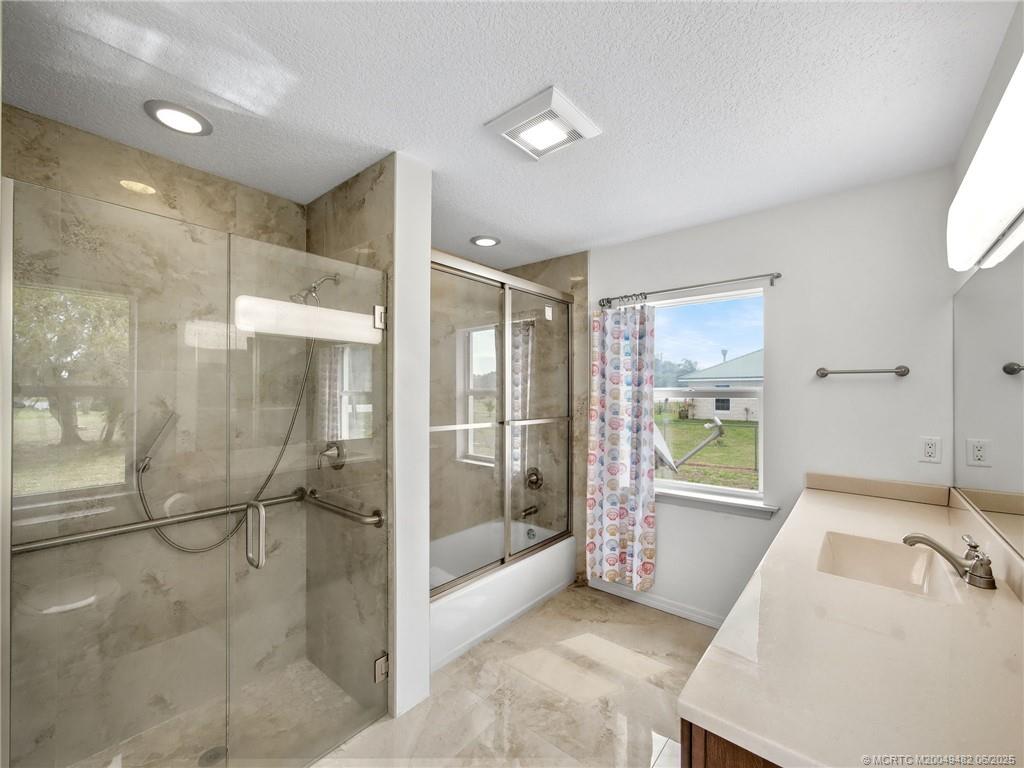 12424 US Highway 441 SE