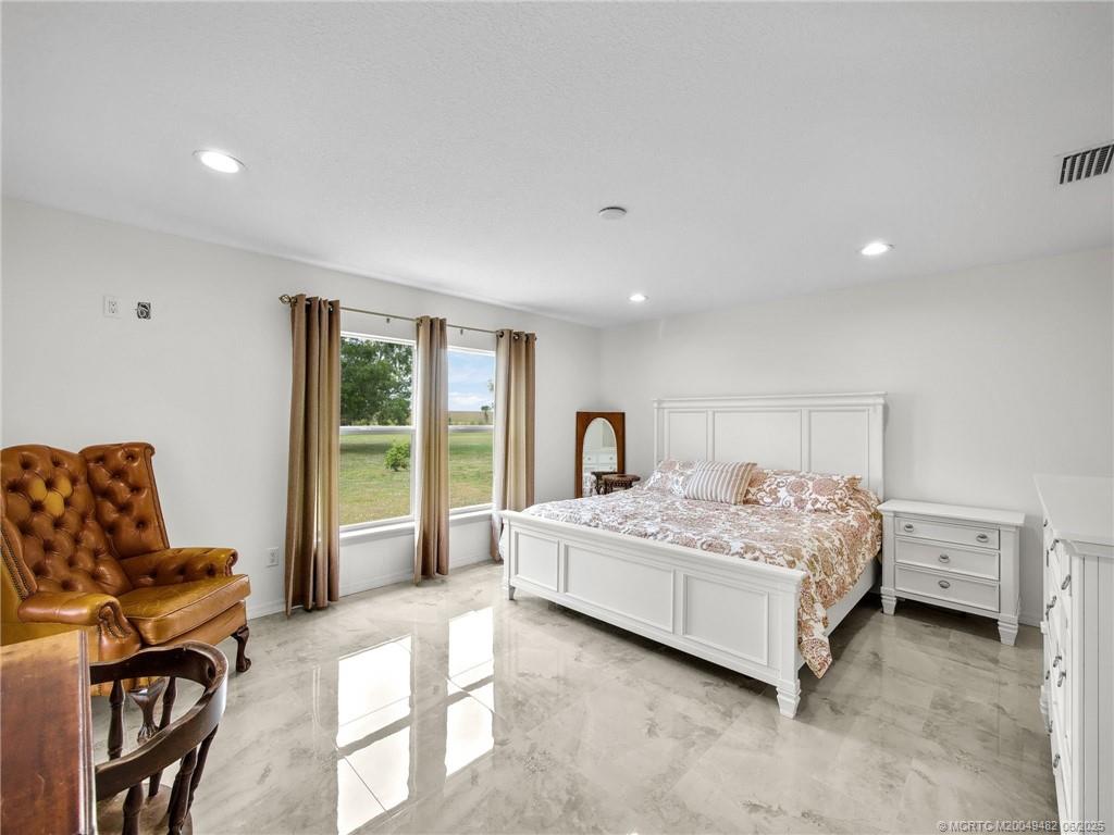 12424 US Highway 441 SE