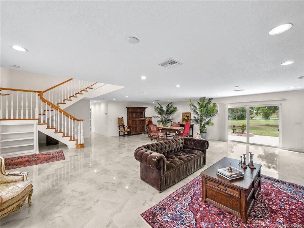 12424 US Highway 441 SE