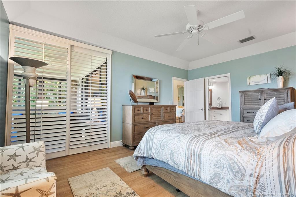 6101 SE Landing Way 5-16