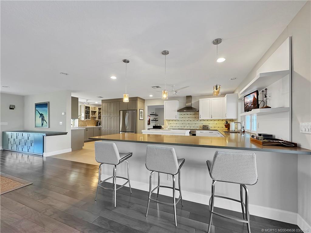 3401 SE Clubhouse Place