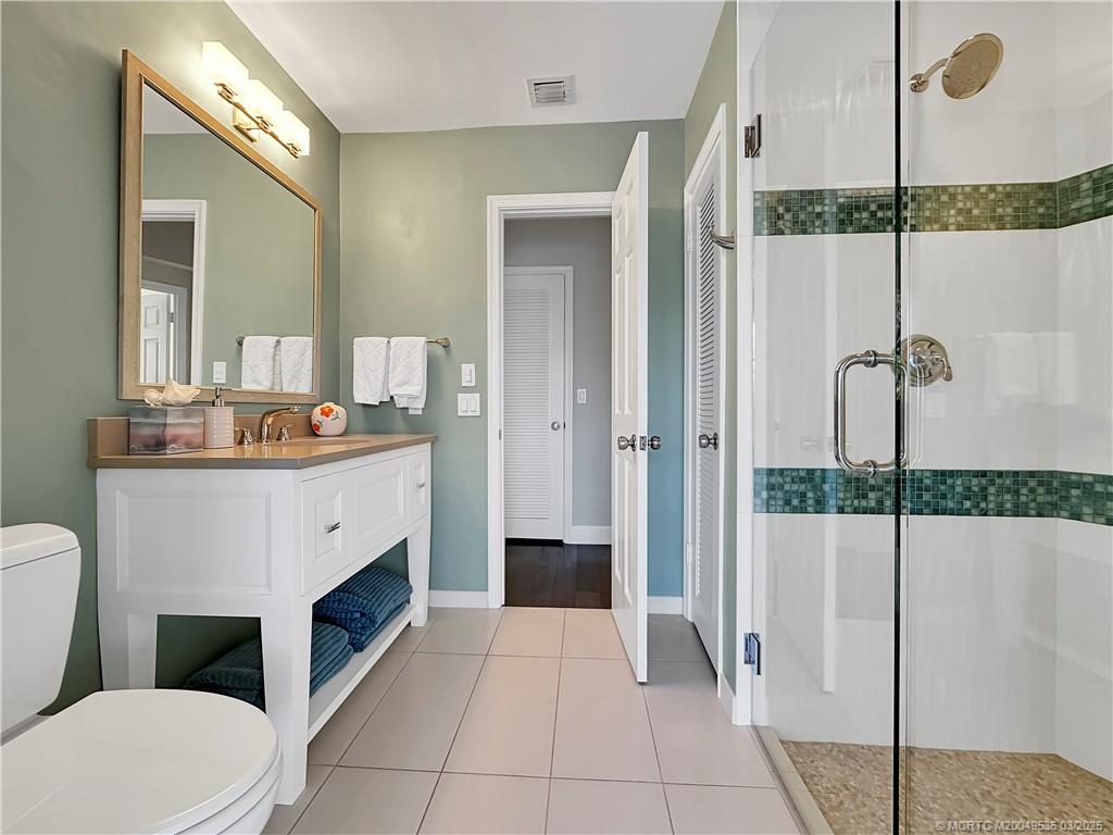 3401 SE Clubhouse Place