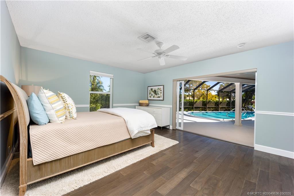 3401 SE Clubhouse Place