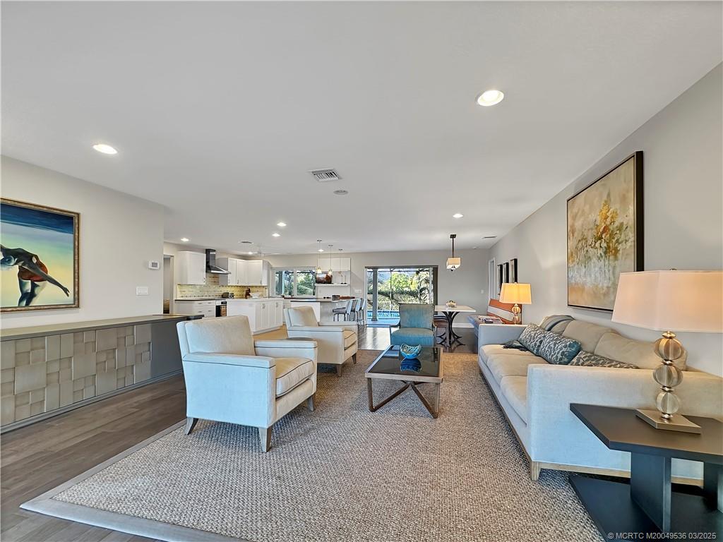 3401 SE Clubhouse Place