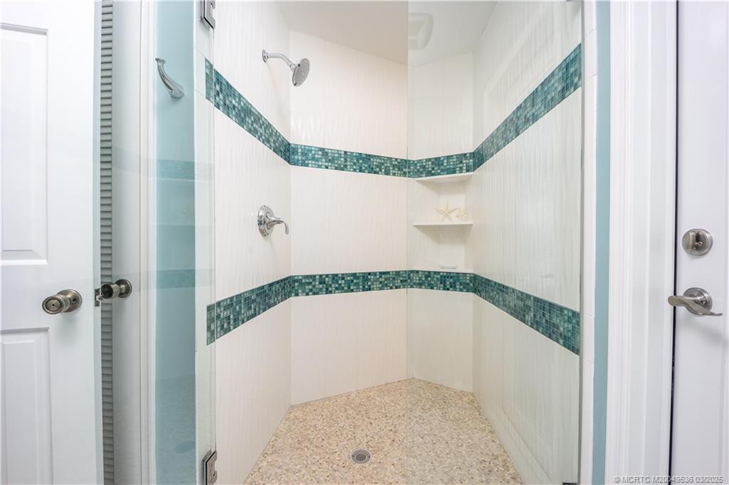 3401 SE Clubhouse Place