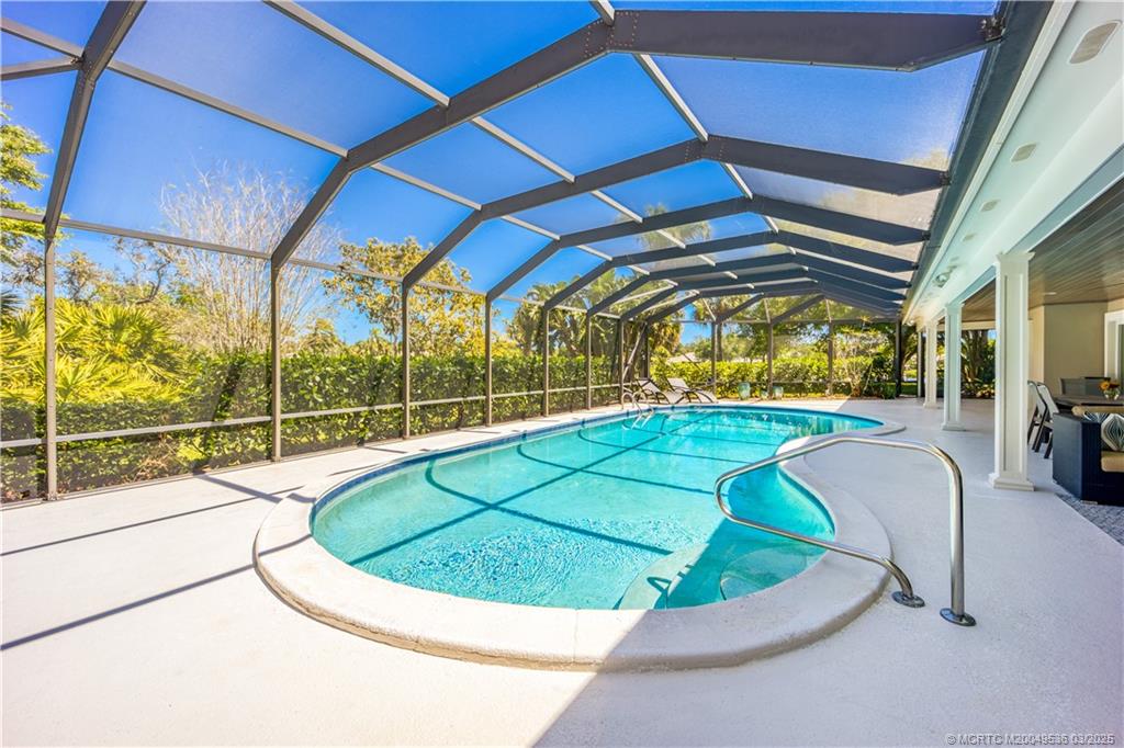 3401 SE Clubhouse Place