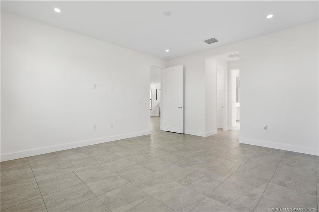 11641 SW Marine Way