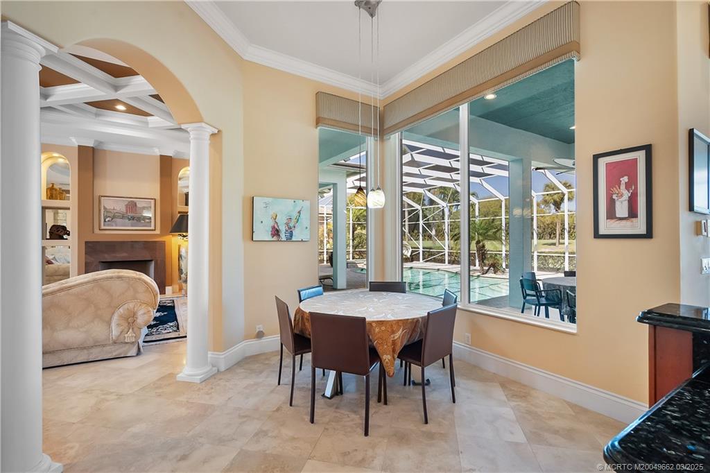 1639 SW Thornberry Circle