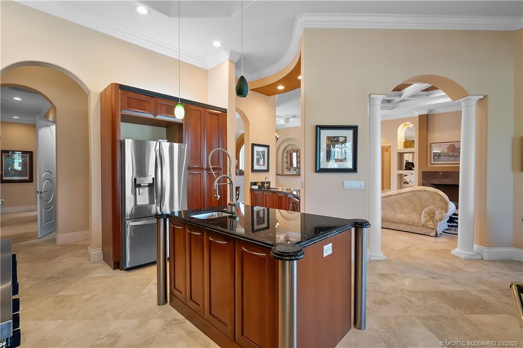 1639 SW Thornberry Circle