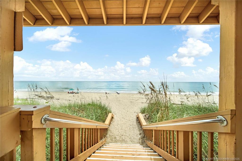 10600 S Ocean Drive 910