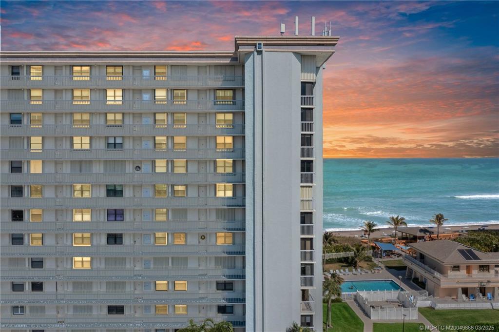10600 S Ocean Drive 910