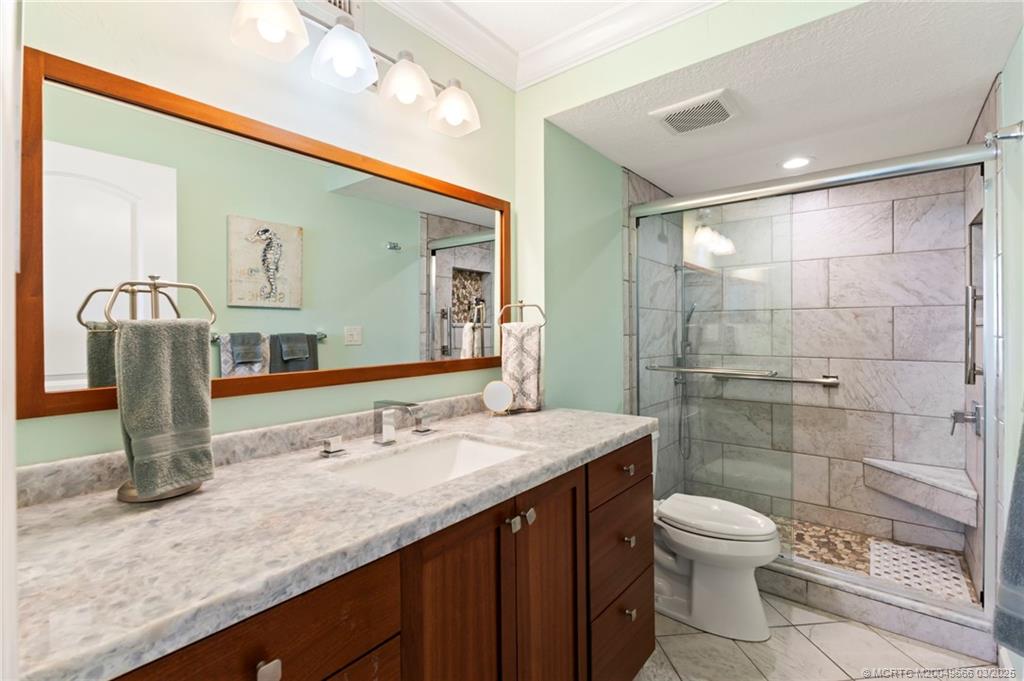 10600 S Ocean Drive 910