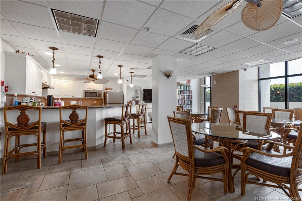 10600 S Ocean Drive 910