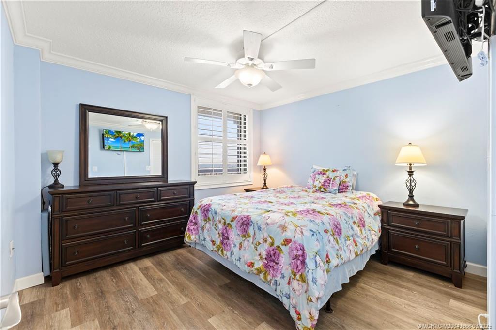 10600 S Ocean Drive 910