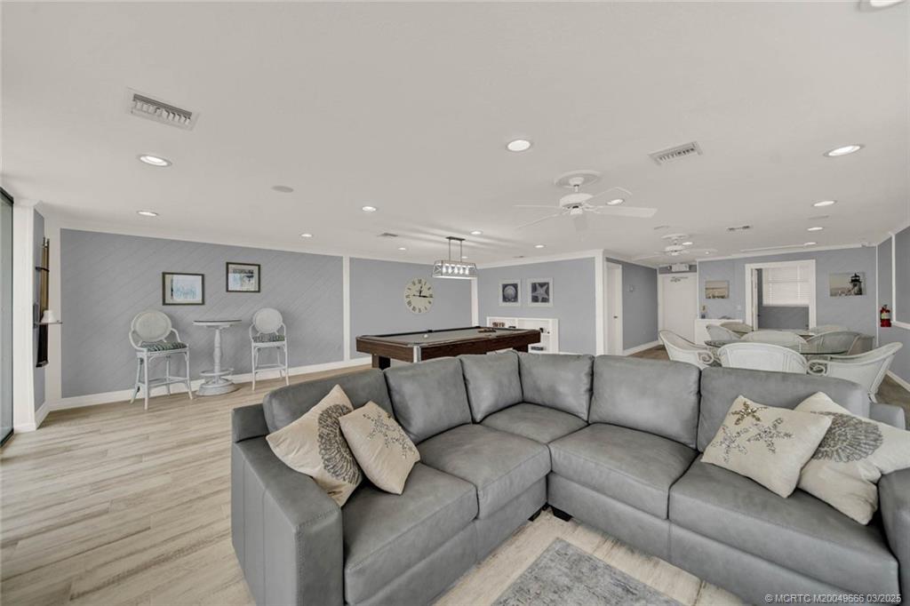 10600 S Ocean Drive 910
