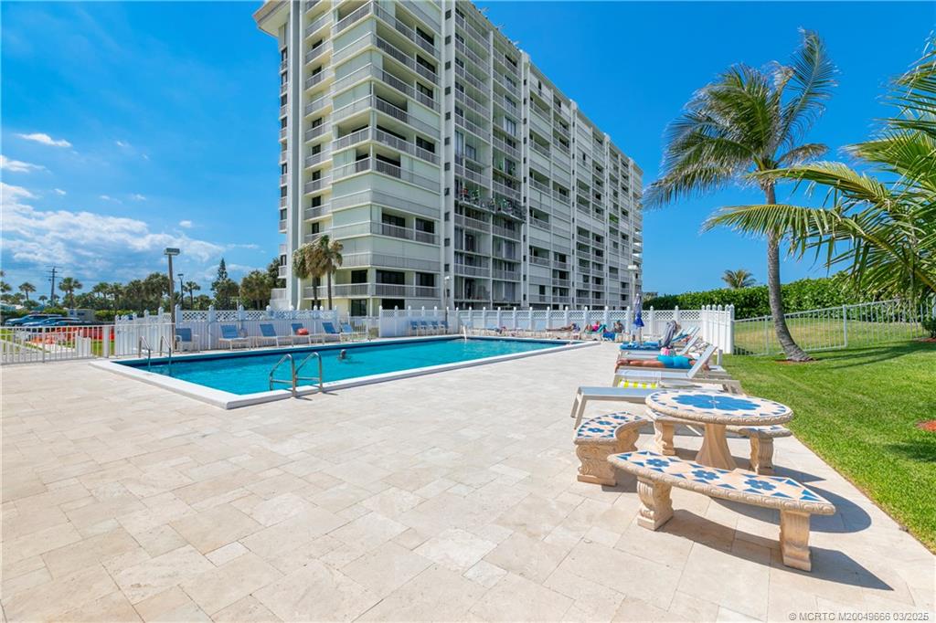 10600 S Ocean Drive 910